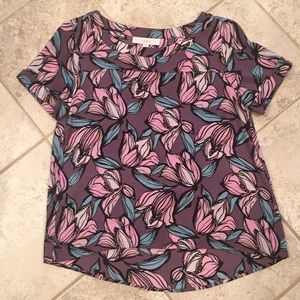 Floral short sleeved Loft top, small